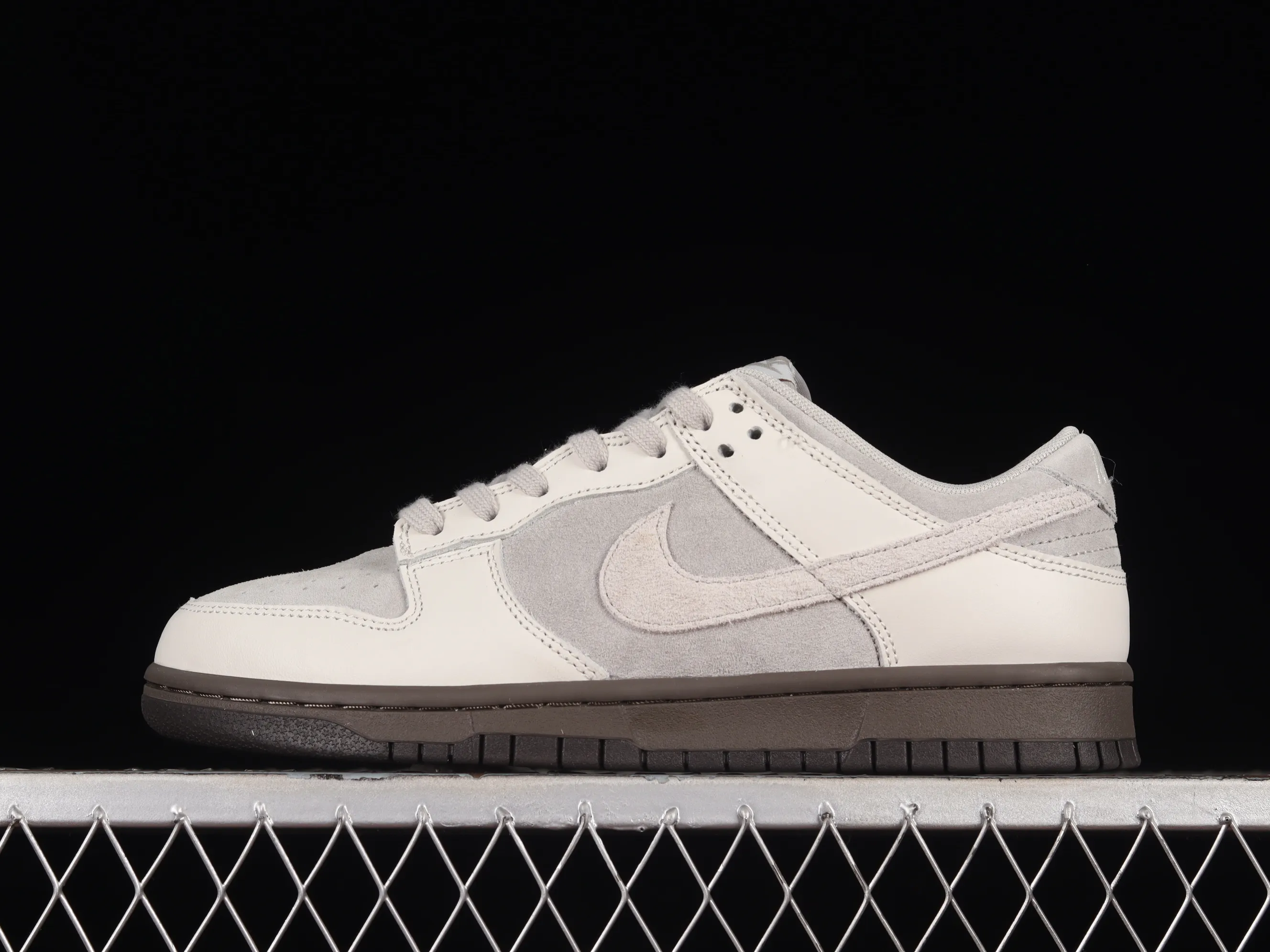 All categories Nk SB Dunk series Nk SB Dunk Low low-top sneakers Y version Dunk Low "Ironstone" iron ore SB low-top sports and leisure sneakers FD9746-001